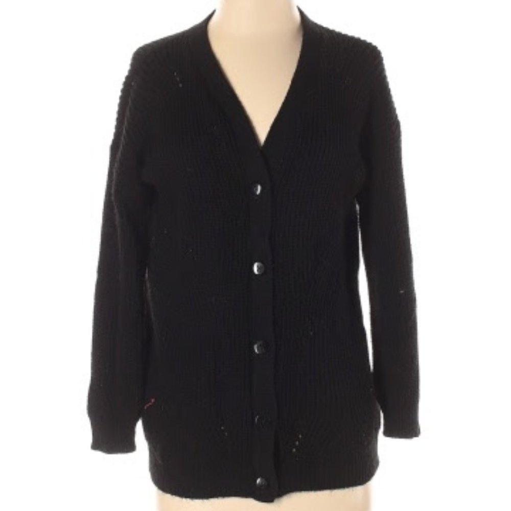 Maurices black knit cardigan, with pockets!
